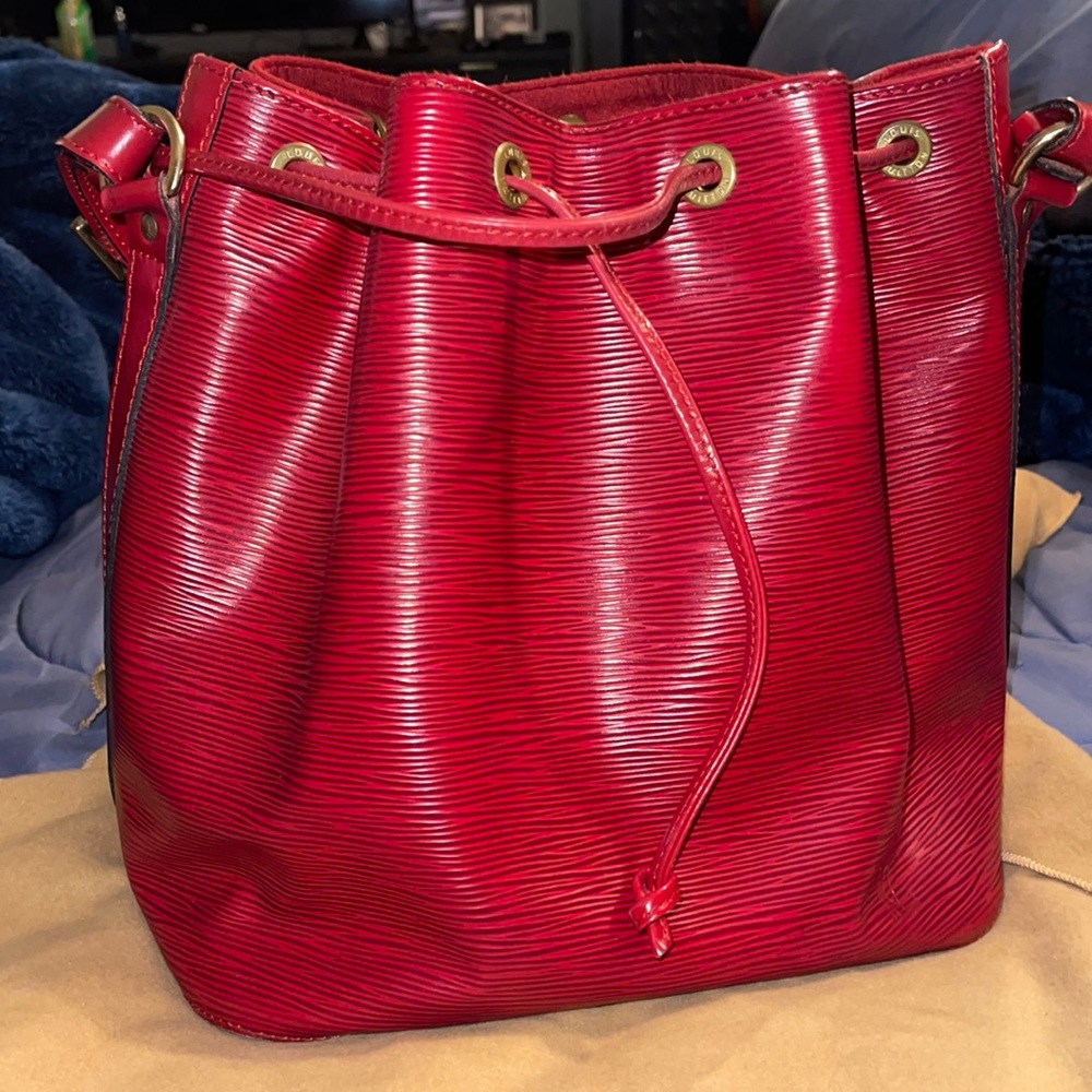Vintage Louis Vuitton Epi petite noe - Picture 7 of 12